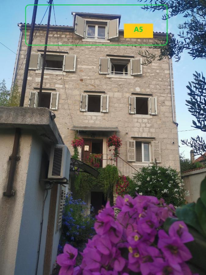 Lighthouse Apartment Split Exterior photo